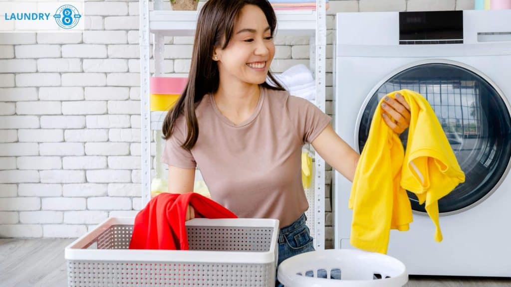 Cuci Baju Pakai Mesin Cuci vs dengan Tangan